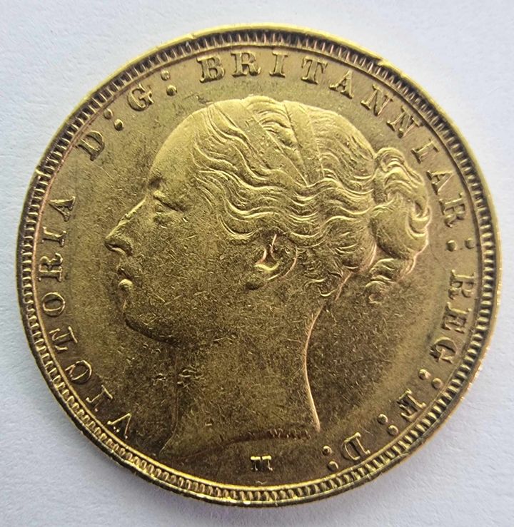 1886 Young Victoria Full Sovereign - George & Dragon - Melbourne