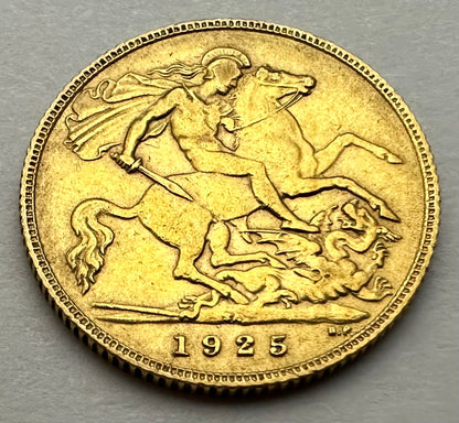 1925 Gold Half Sovereign - South Africa