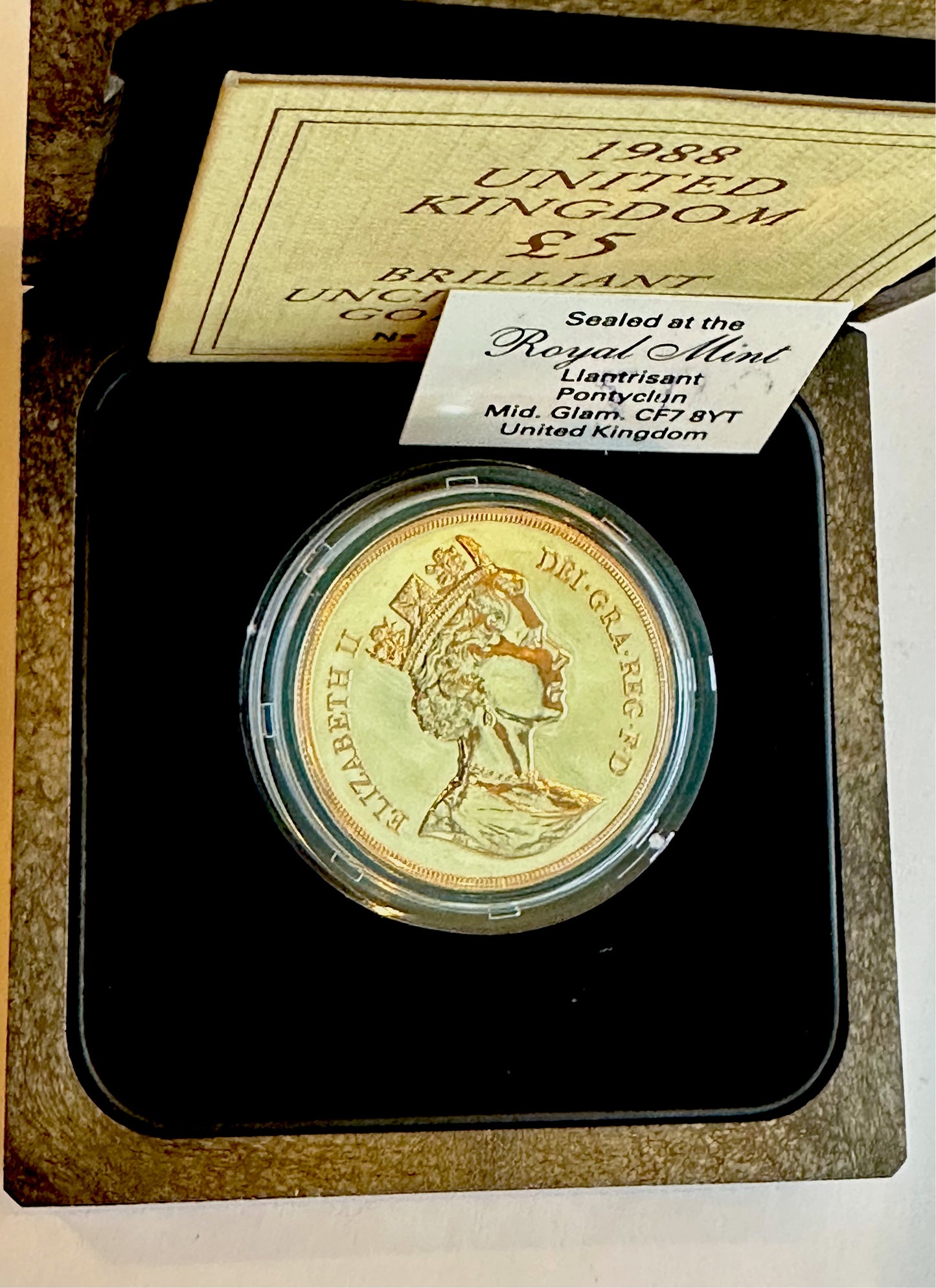 1988 Brilliant Uncirculated 5 Sovereign Quintuple - Boxed and COA